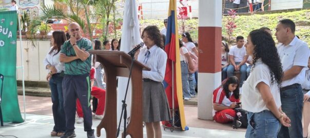 Letras, arte y tradición: Colegio Agustina Ferro celebró el Día del Idioma