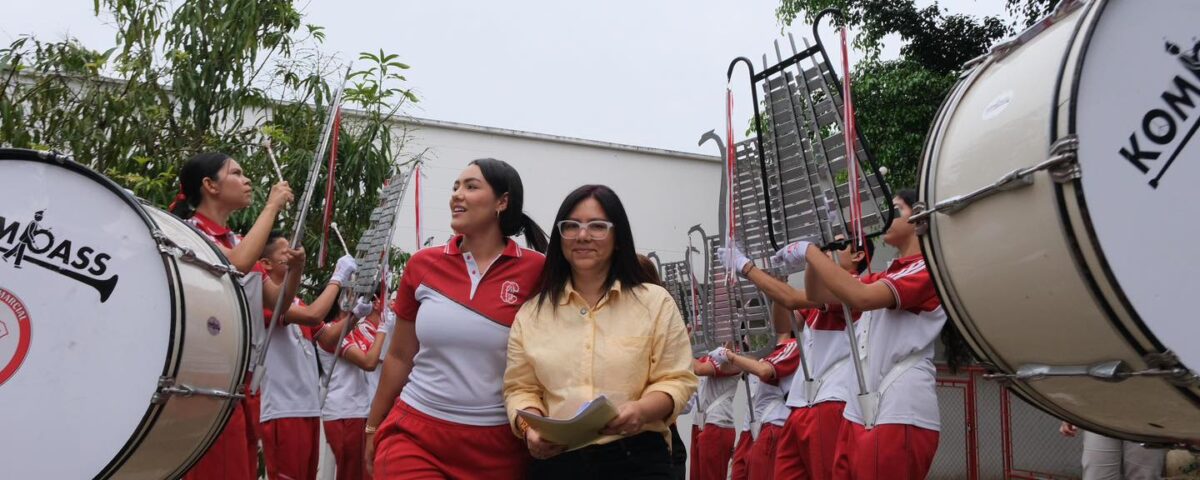 Colegio Agustina Ferro recibe dotación por parte del Gobierno Nacional