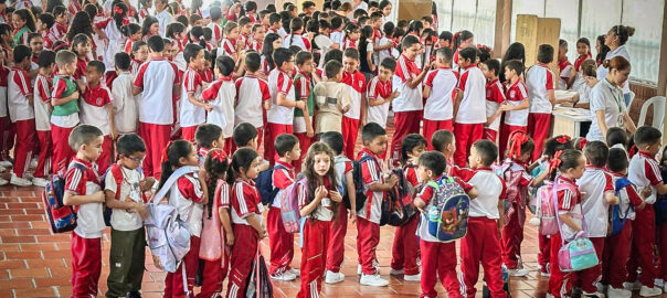 Comunidad estudiantil elige a su nuevo gobierno escolar tras una jornada de participación democrática