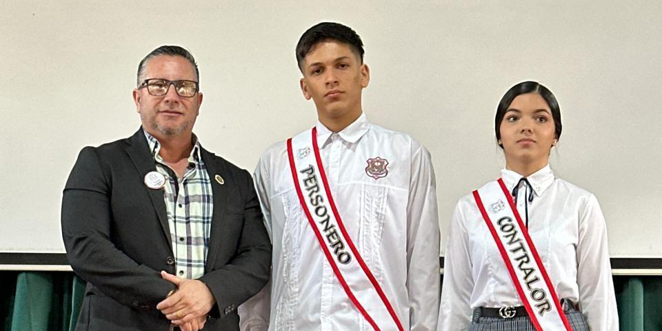 Gobierno escolar del Colegio Agustina Ferro toma posesión Gobierno escolar del Colegio Agustina Ferro toma posesión